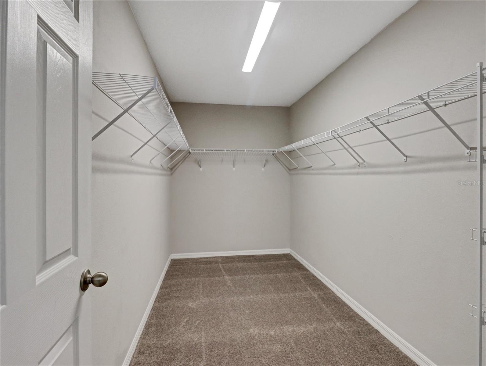 13018 BOGGY CREEK DR — photo 36