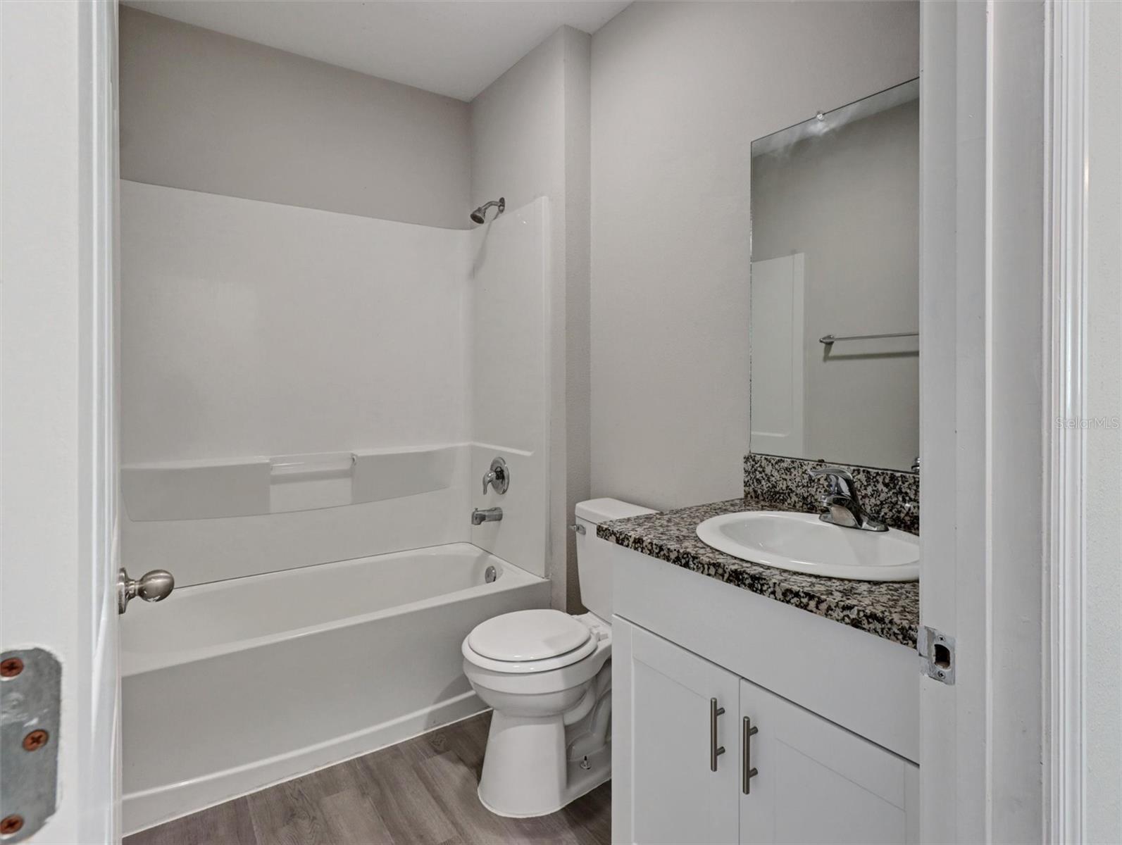 13018 BOGGY CREEK DR — photo 17