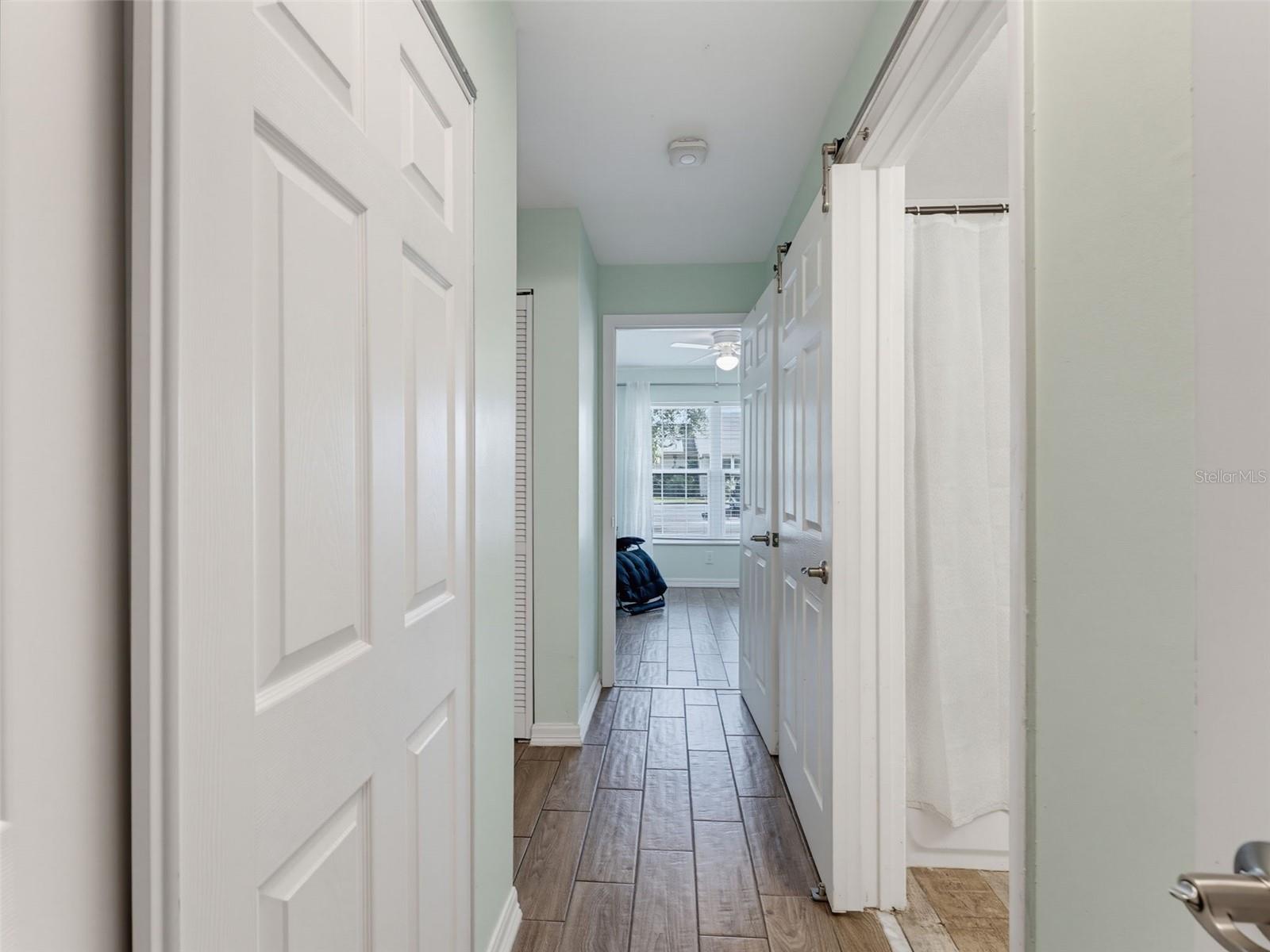 345 PLYMOUTH ST — photo 23