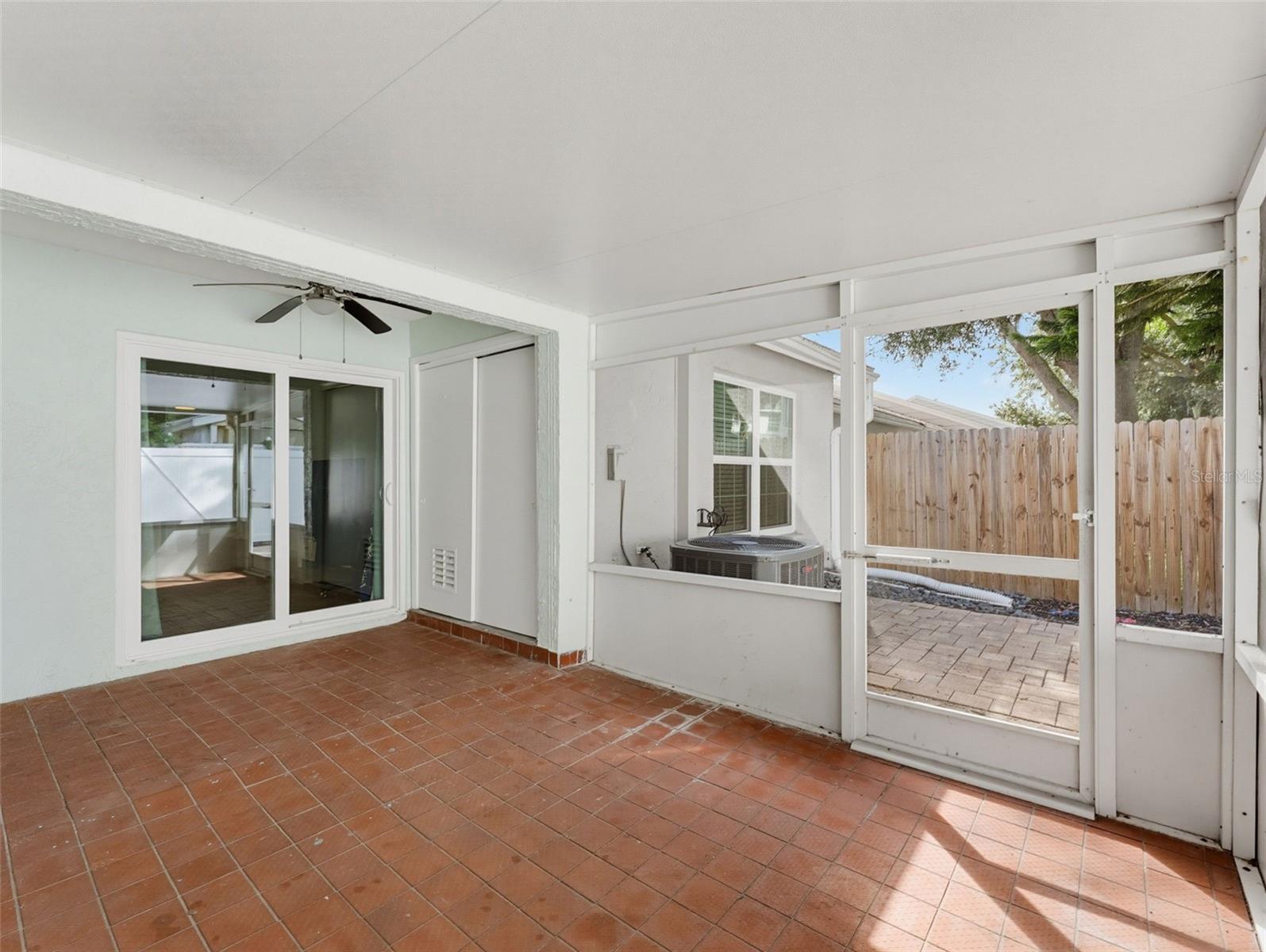 345 PLYMOUTH ST — photo 37