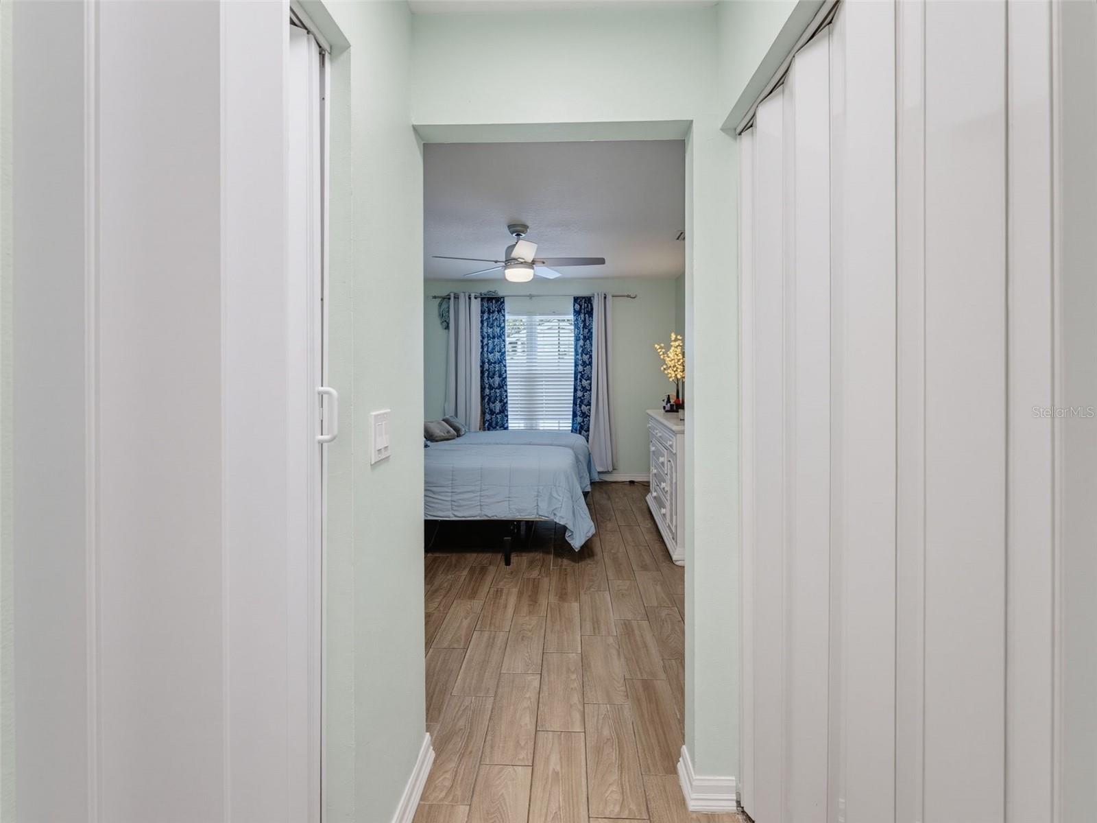 345 PLYMOUTH ST — photo 30