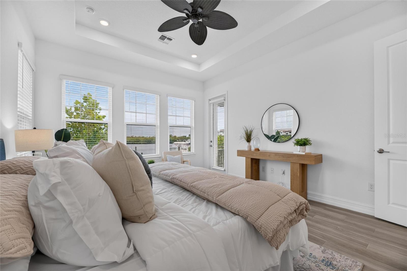 1074 SEAGRAPE DR — photo 26