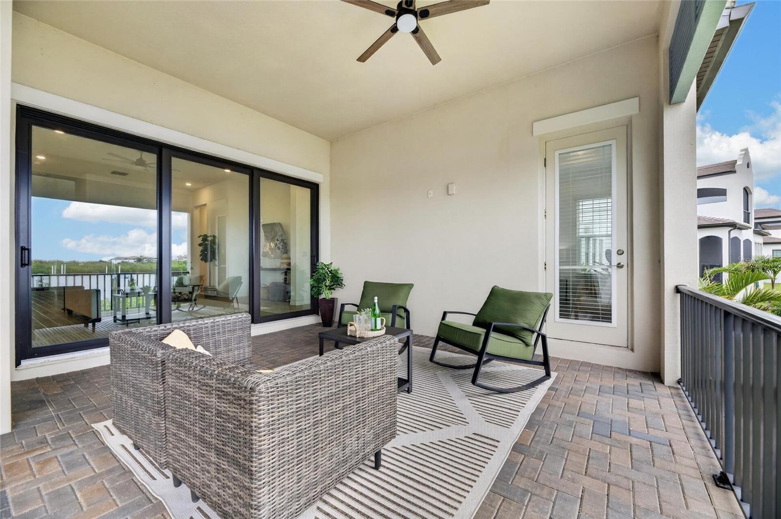 1074 SEAGRAPE DR — photo 33