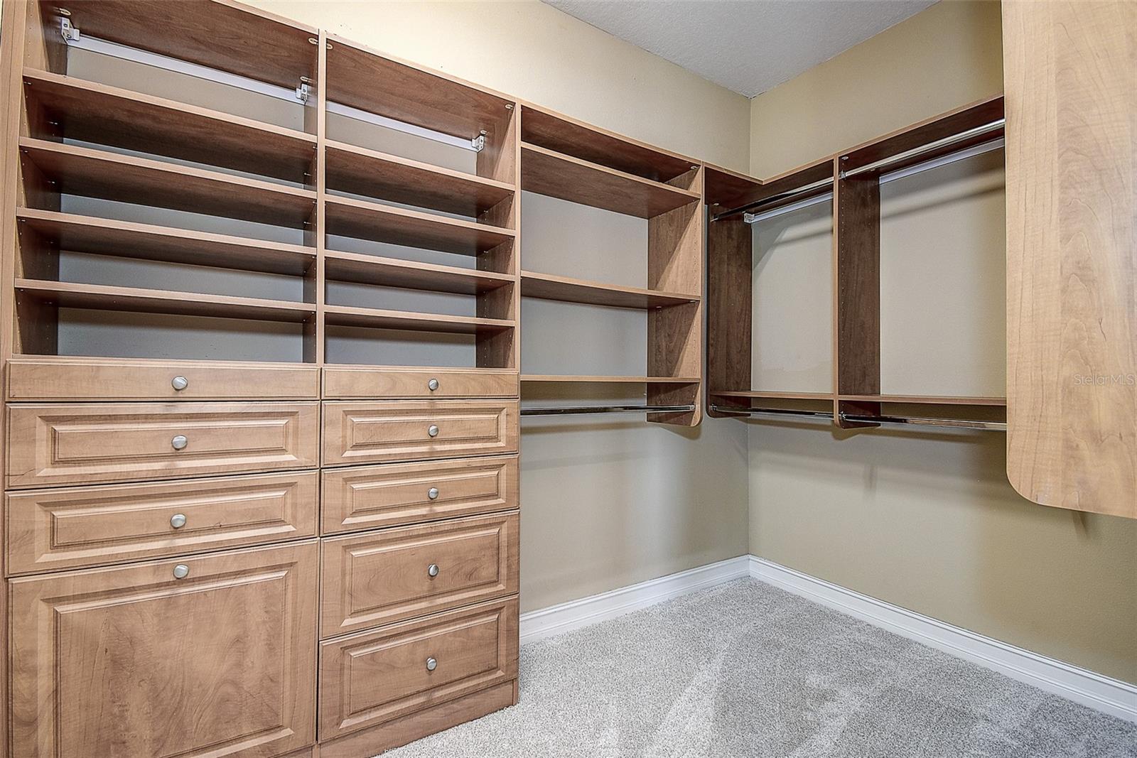 1266 RIBOLLA DR — photo 24