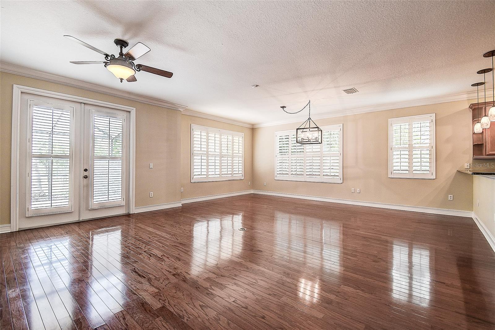 1266 RIBOLLA DR — photo 14
