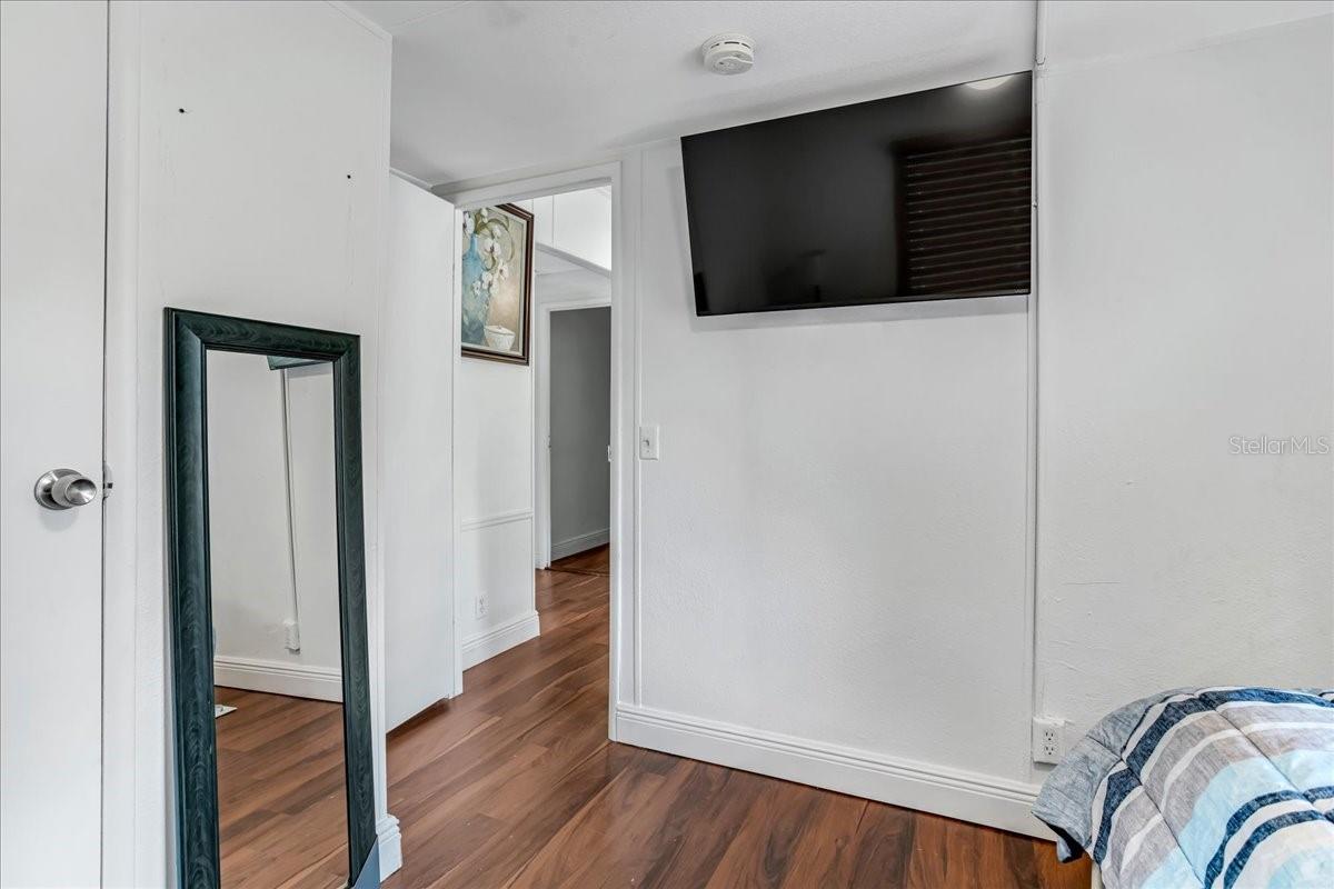 33608 MANDRAKE RD — photo 15