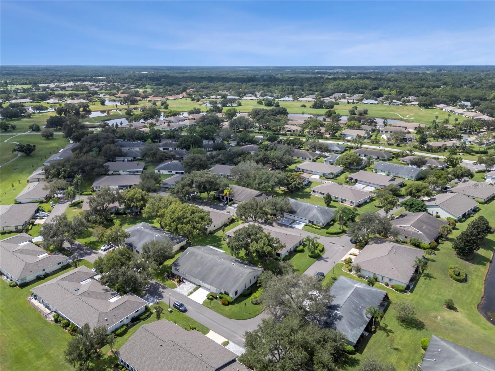 2630 LANCASTER DR — photo 43