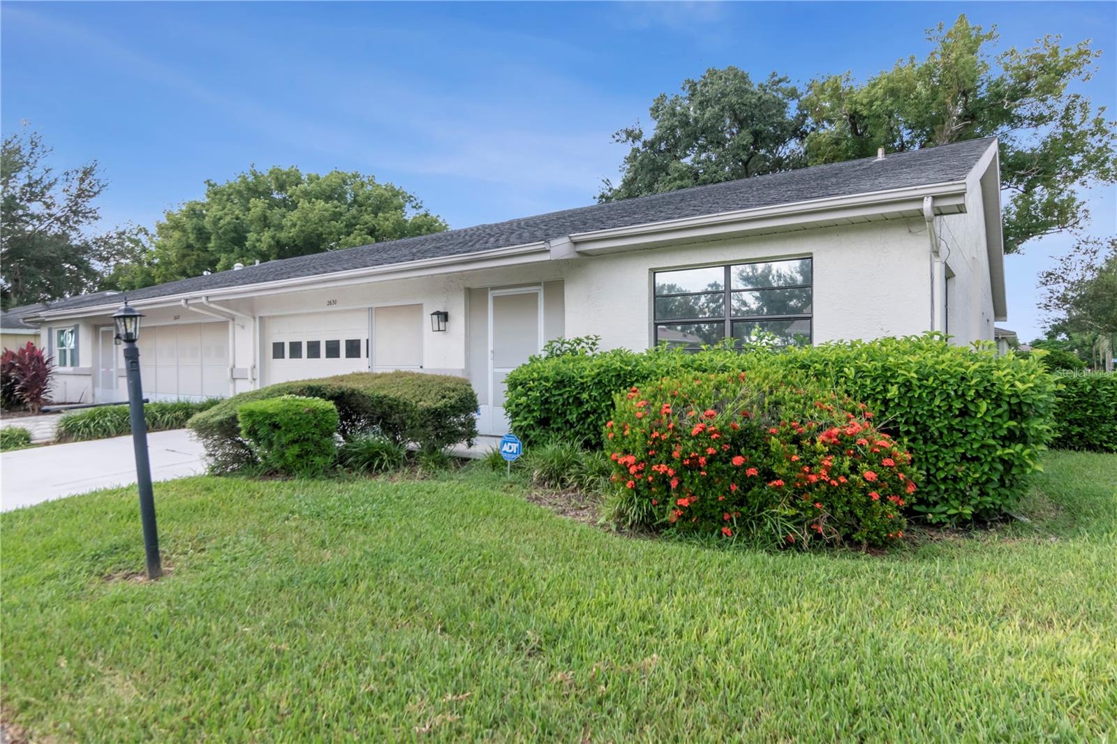 2630 LANCASTER DR — photo 3