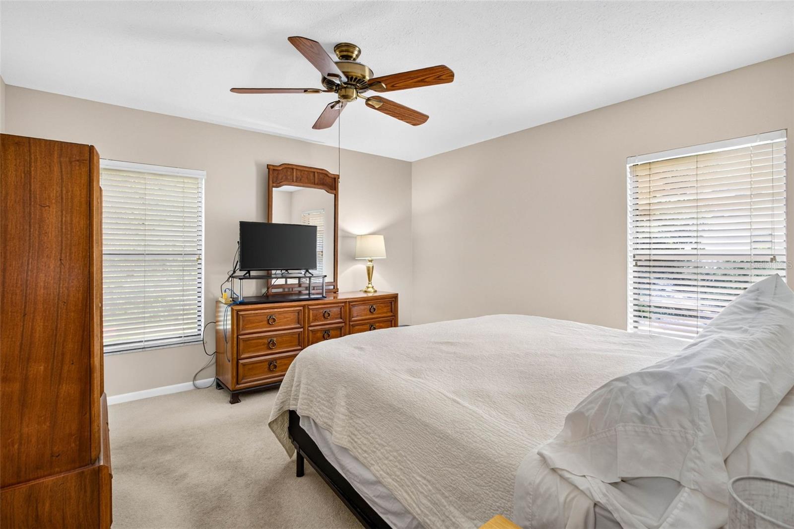 7220 WOODBROOK DR — photo 21