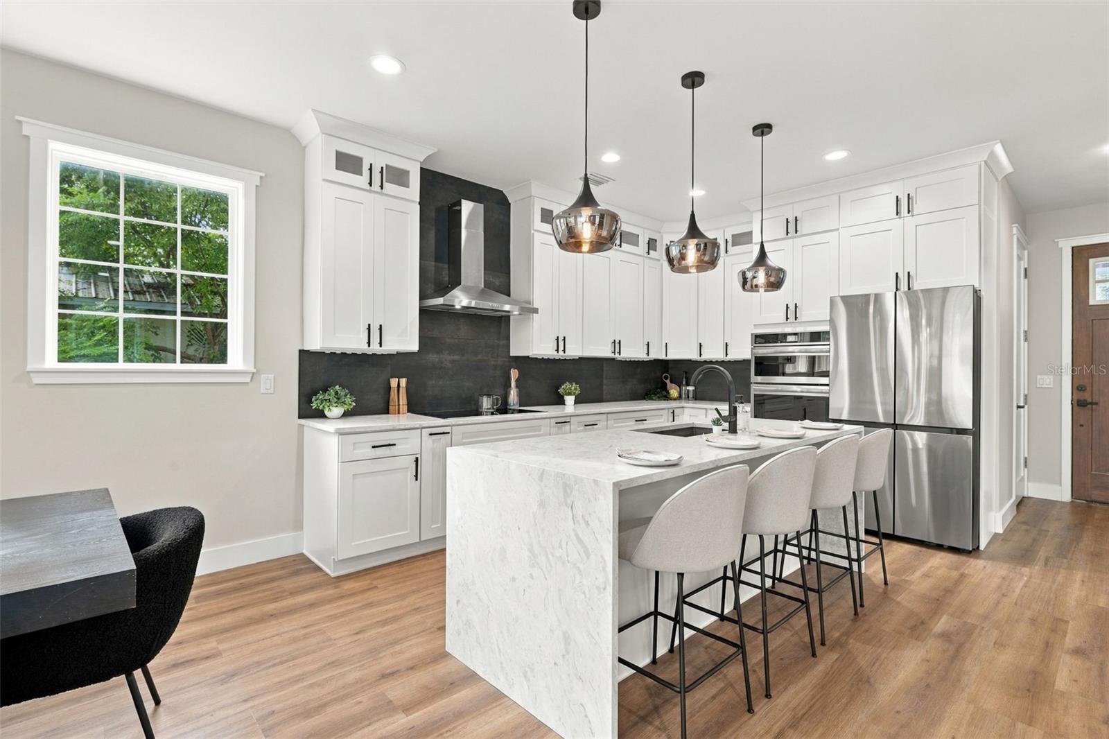 1509 E KNOLLWOOD ST — photo 13