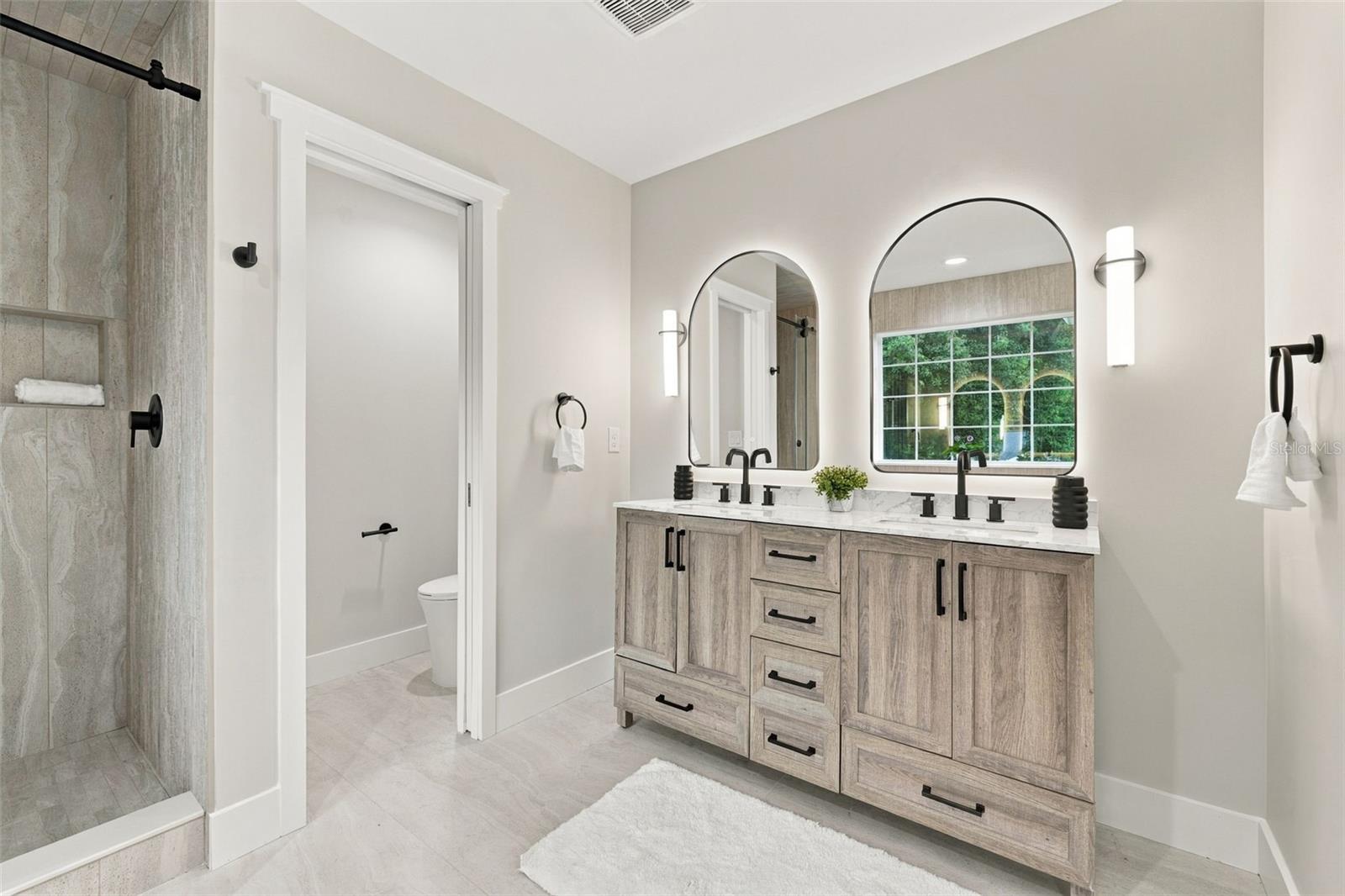 1509 E KNOLLWOOD ST — photo 30