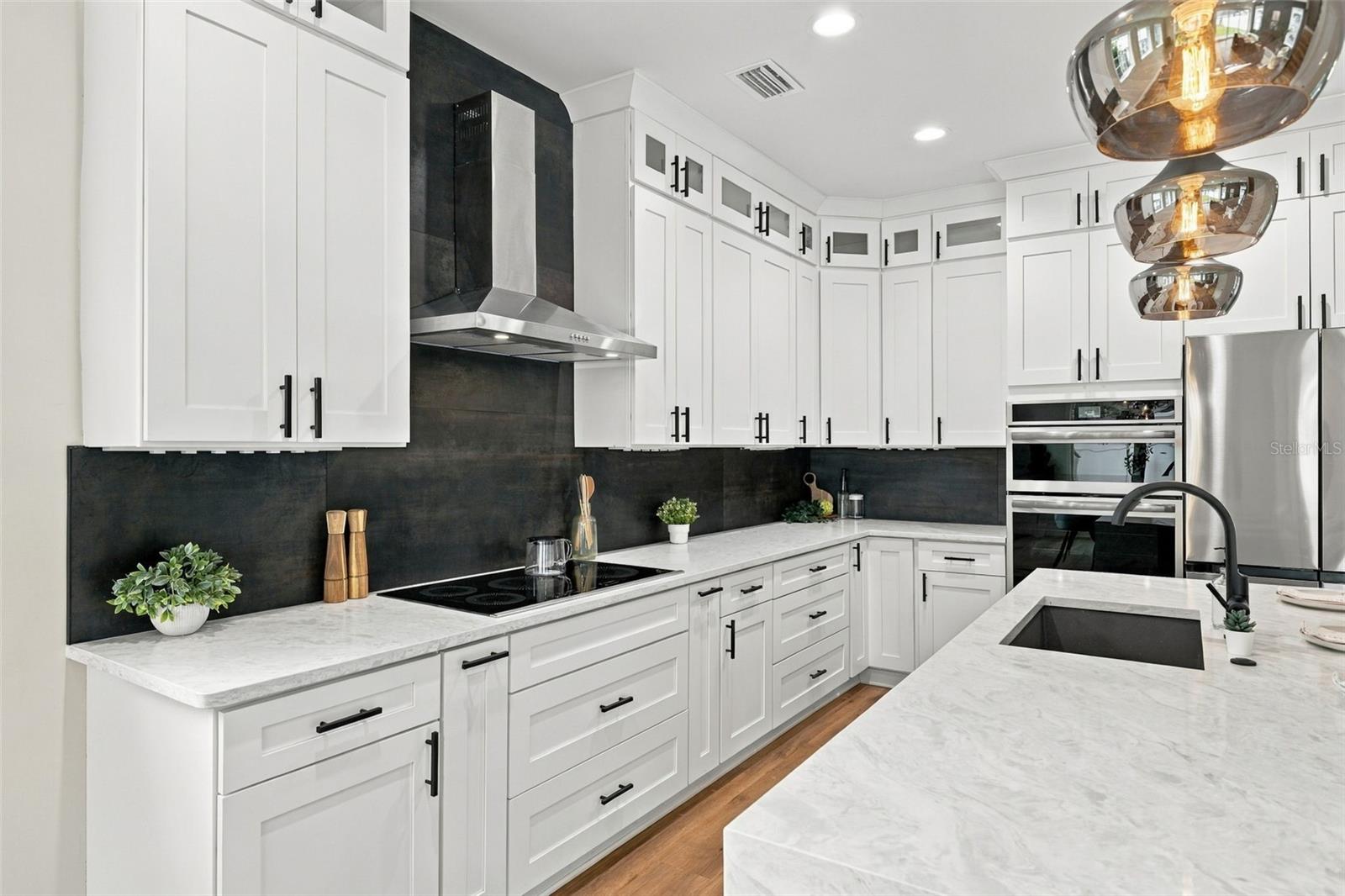 1509 E KNOLLWOOD ST — photo 11