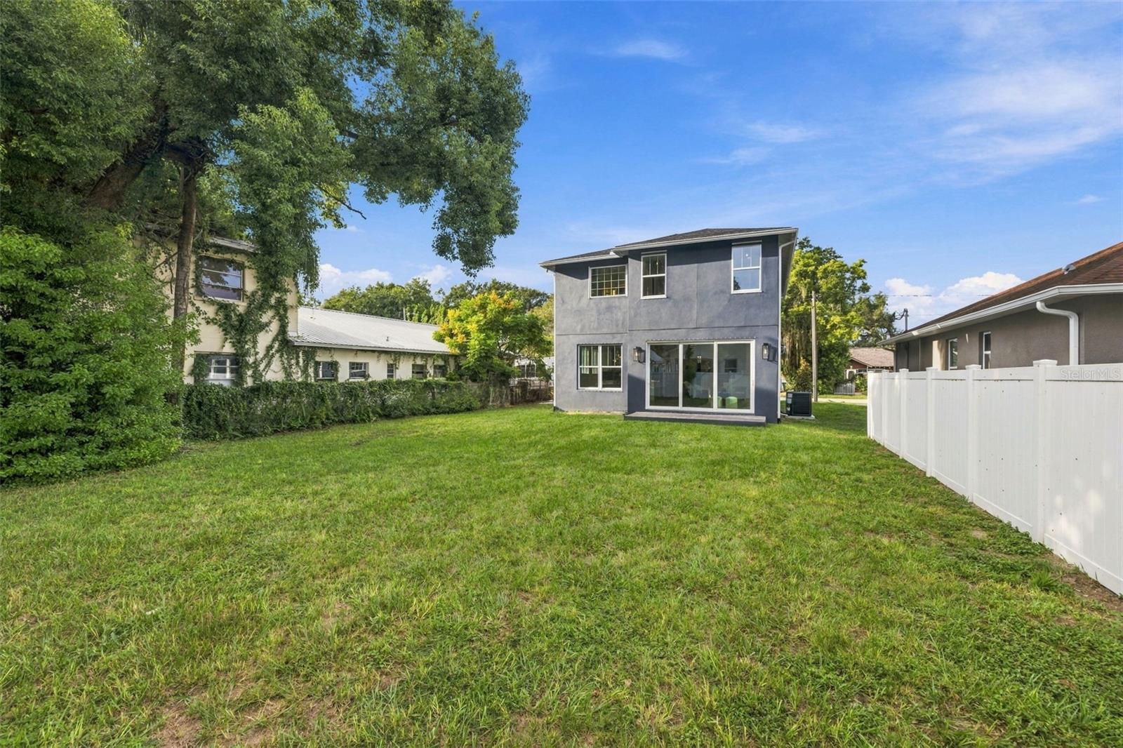 1509 E KNOLLWOOD ST — photo 39