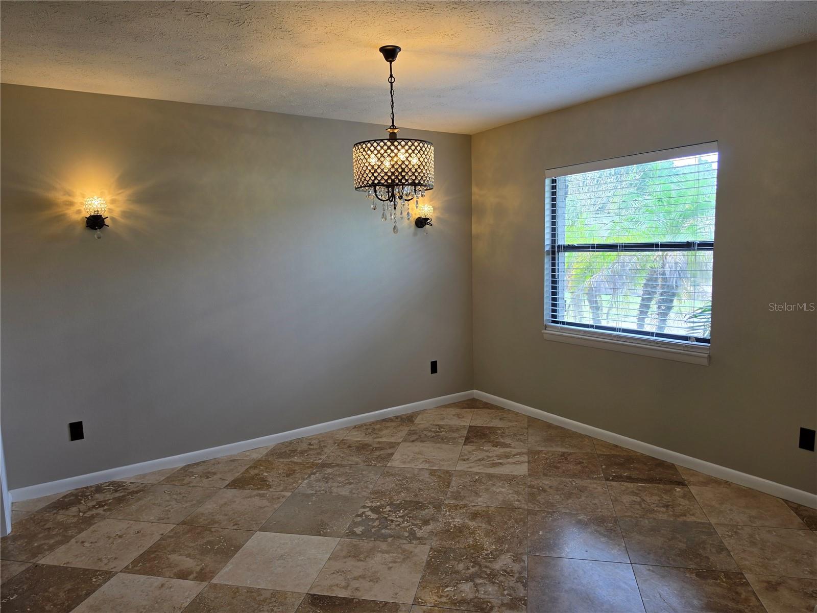 3204 COUNTRY SIDE ST — photo 11