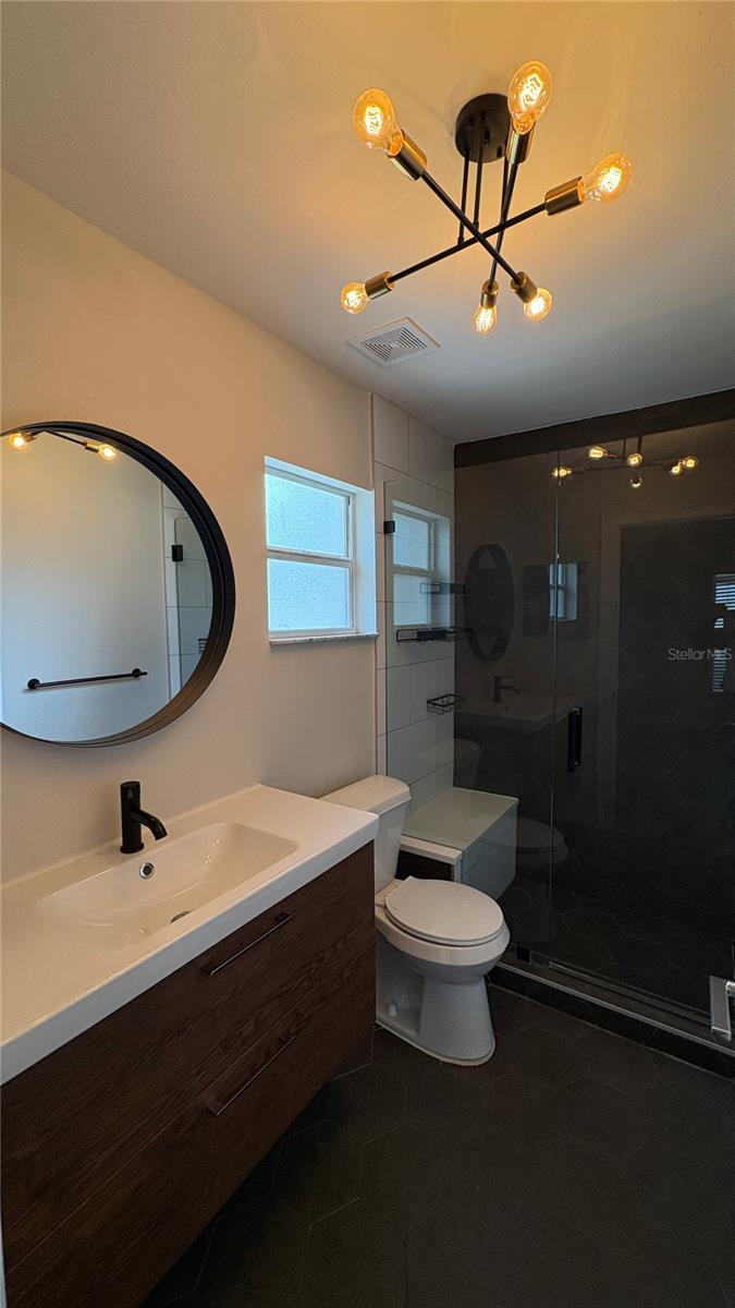 6001 N LYNN AVE — photo 20