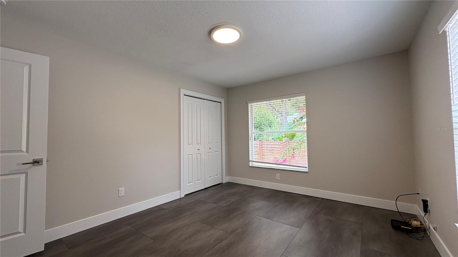 6001 N LYNN AVE — photo 24