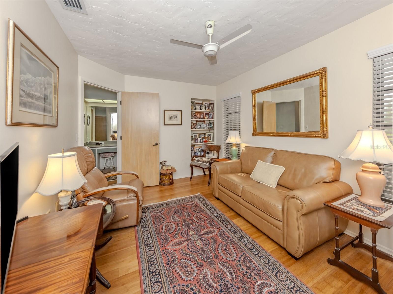 1250 WATERSIDE LN — photo 17