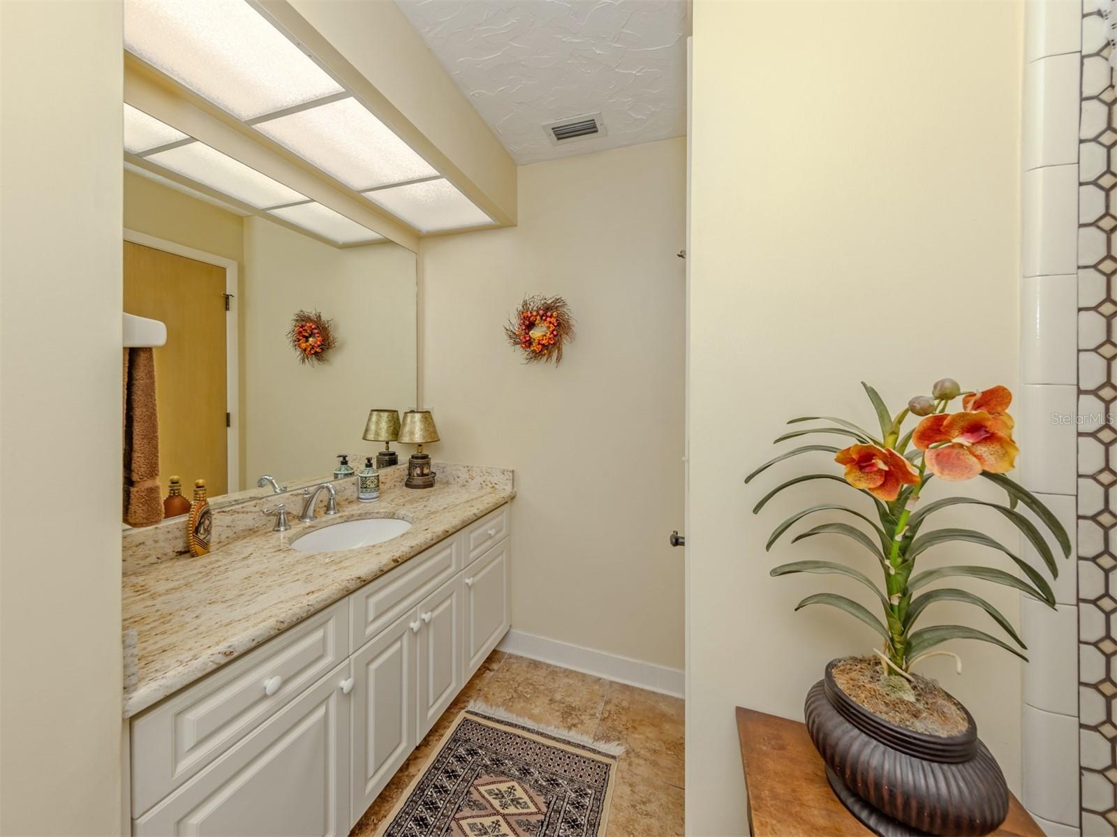 1250 WATERSIDE LN — photo 21
