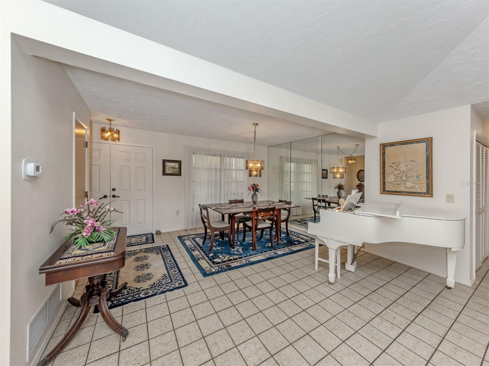 1250 WATERSIDE LN — photo 26