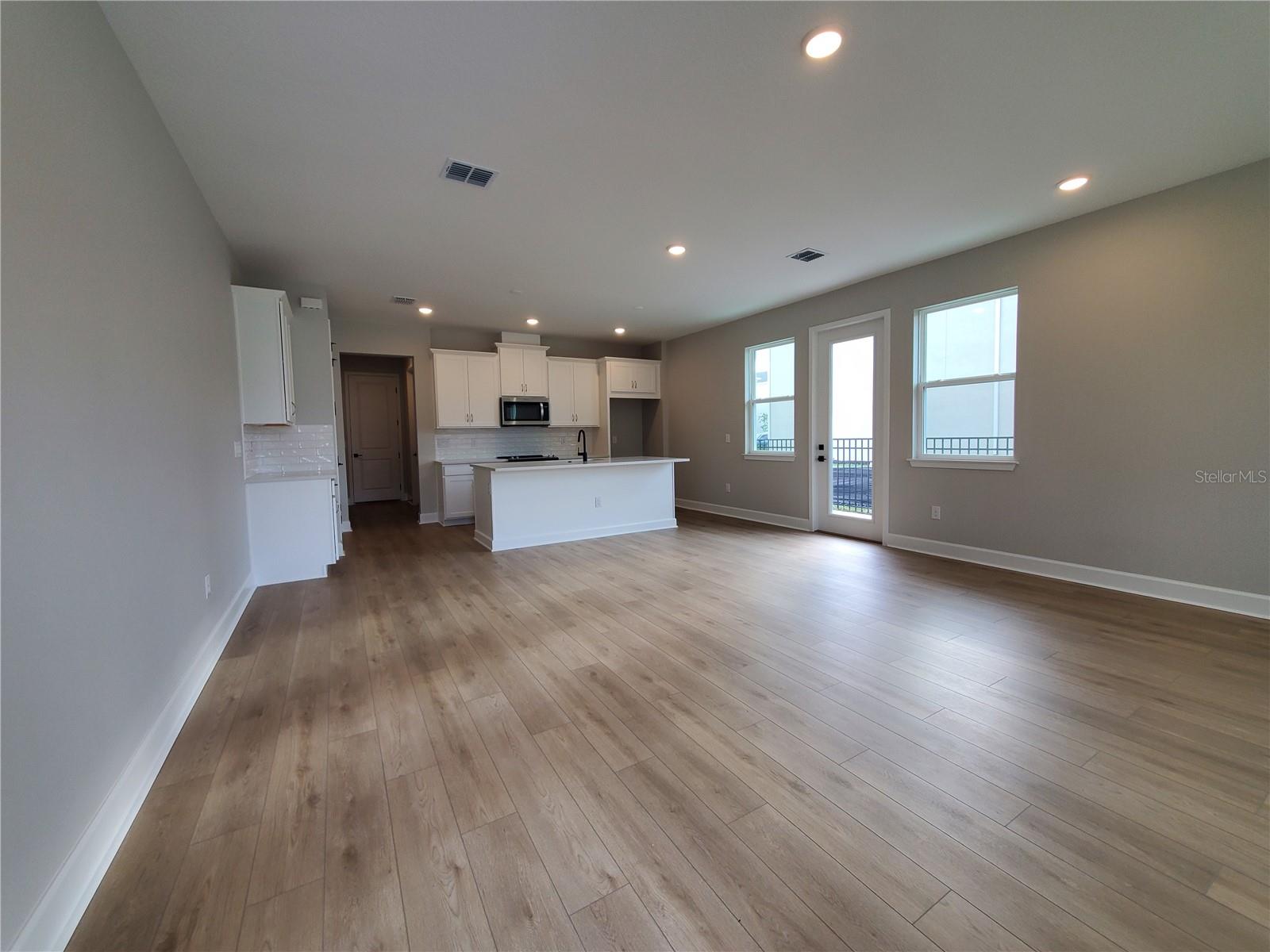 2051 AMELIA BAY PL — photo 5