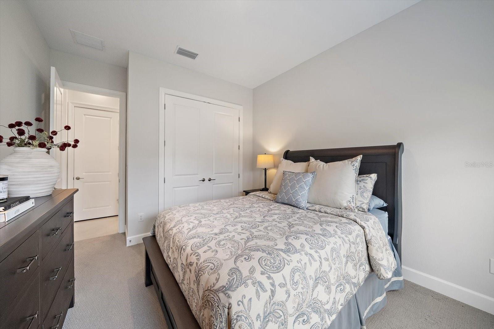 10128 MORNING MIST LN — photo 32