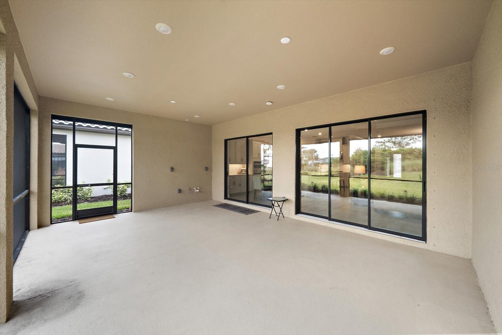 10128 MORNING MIST LN — photo 39