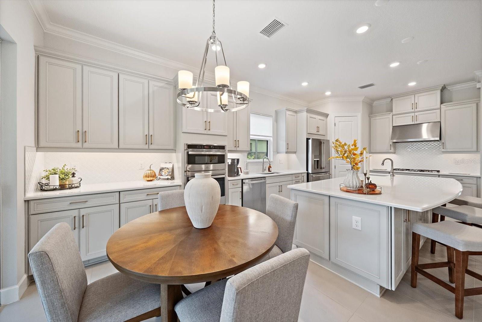 10128 MORNING MIST LN — photo 10