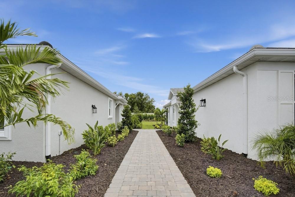 14714 ORRIETO PL — photo 24