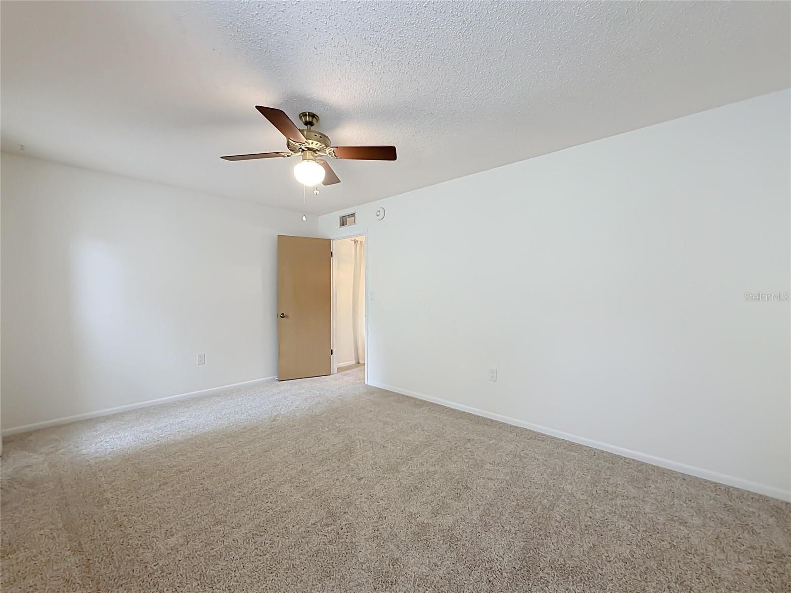 10617 SEMINOLE FOREST ST E — photo 16