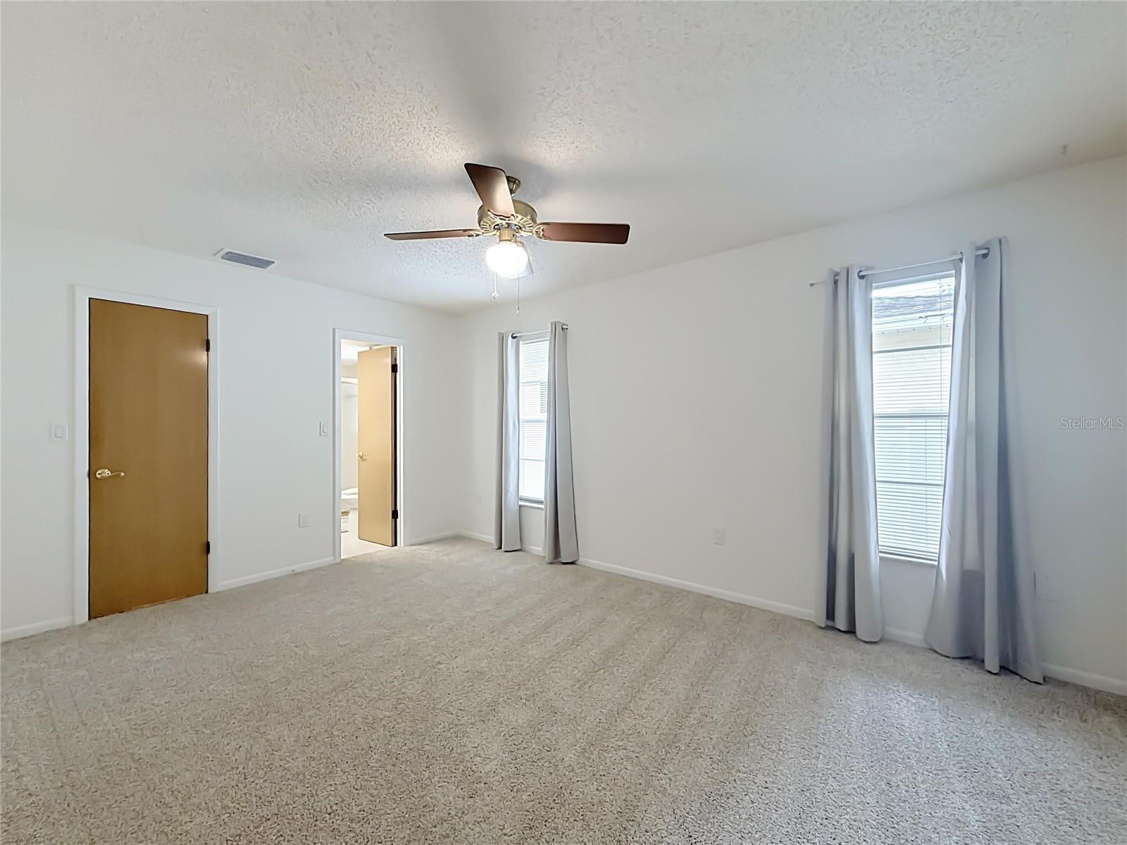 10617 SEMINOLE FOREST ST E — photo 14