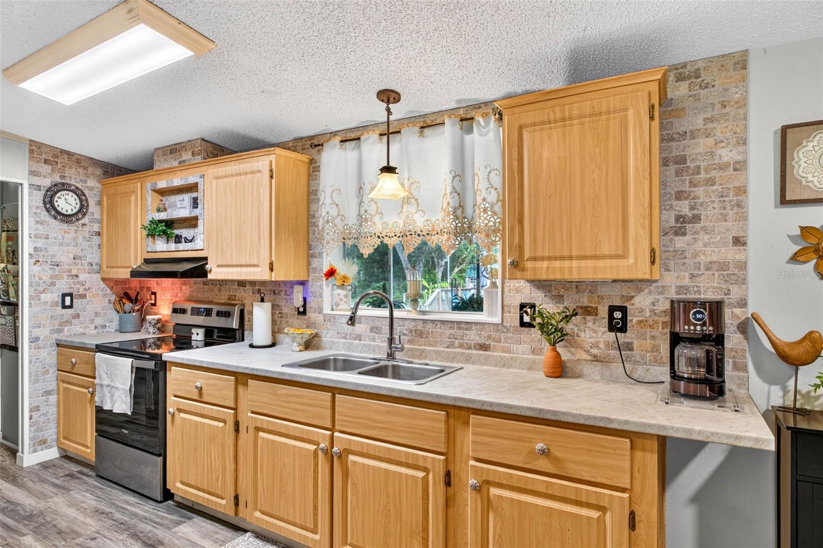 39607 LOUISE DR — photo 14