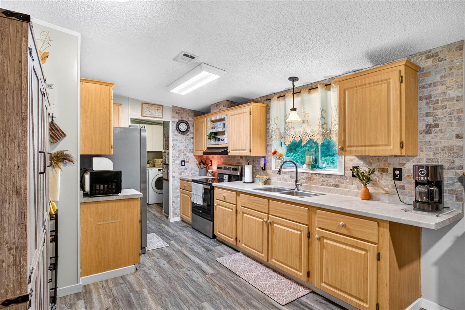 39607 LOUISE DR — photo 12