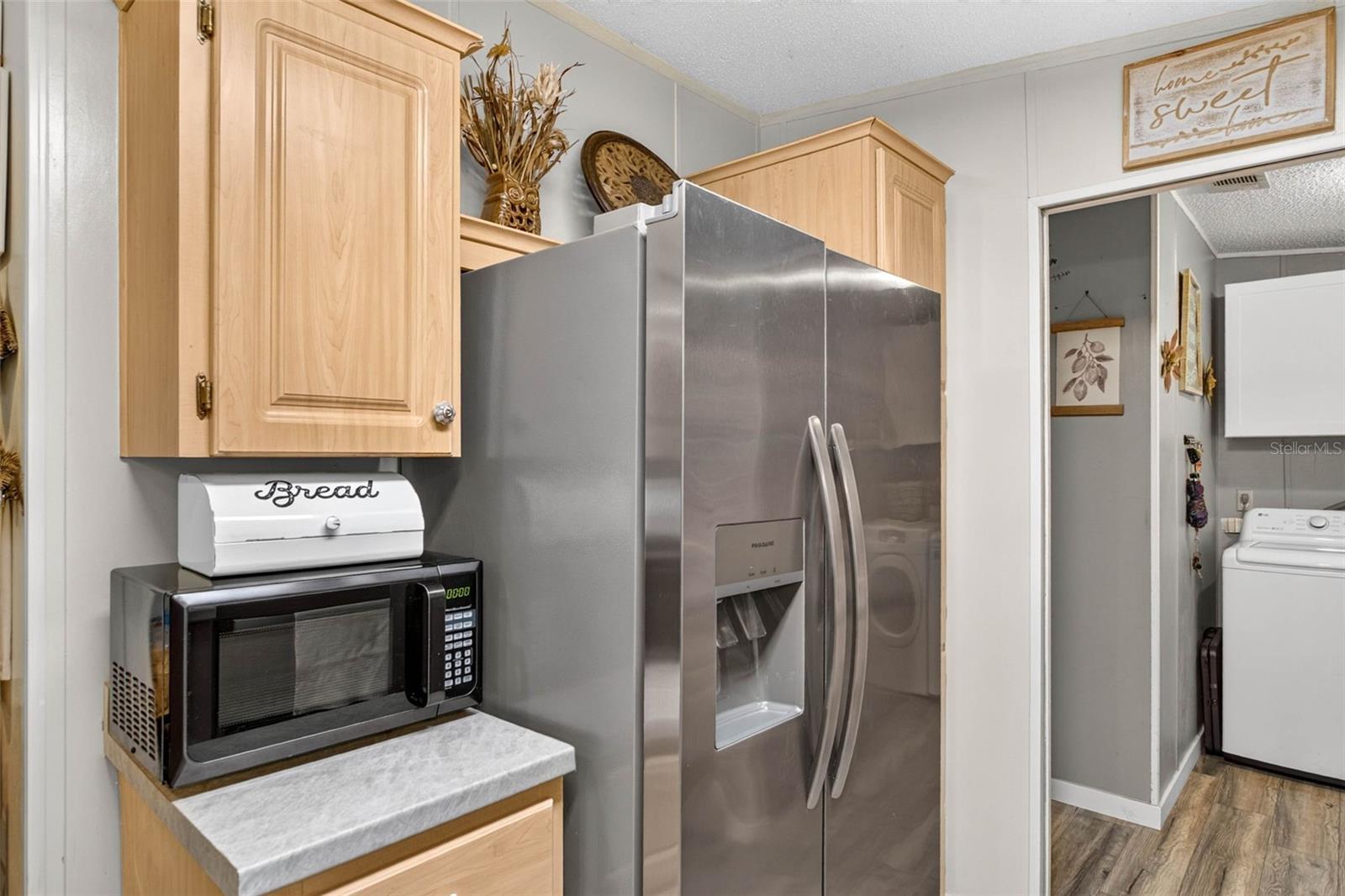 39607 LOUISE DR — photo 16