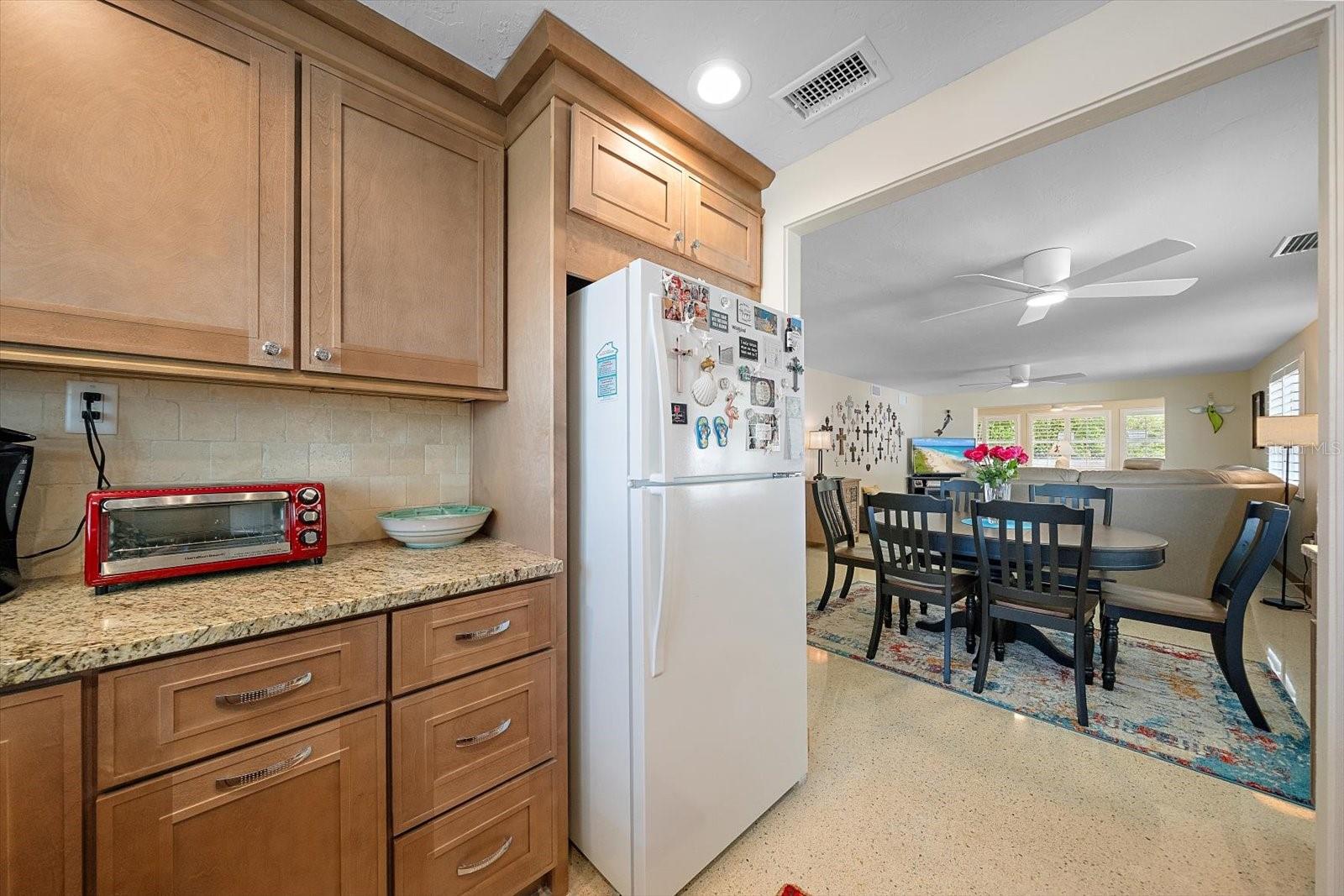 738 SPANISH DR S #98 — photo 4