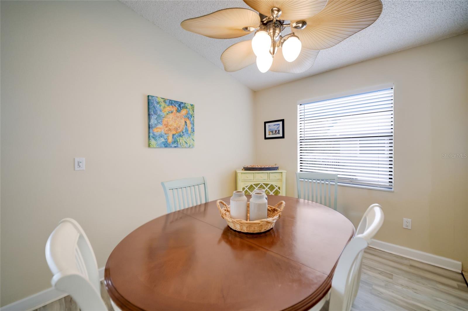 313 MAGNOLIA AVE — photo 11