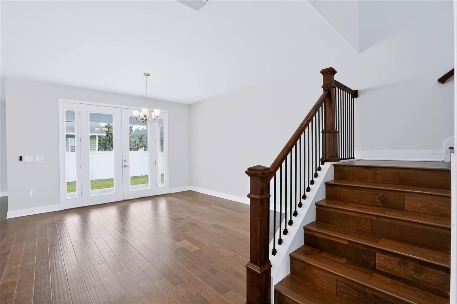 3022 W GRAY ST — photo 7