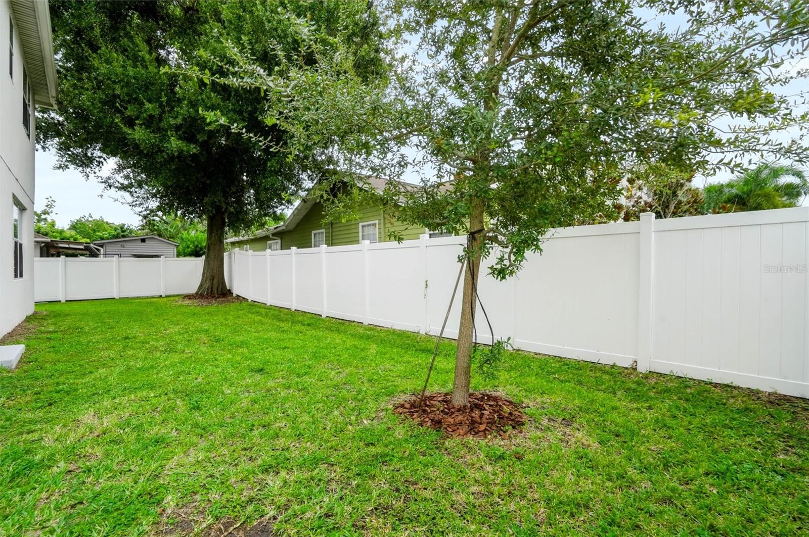 3022 W GRAY ST — photo 45