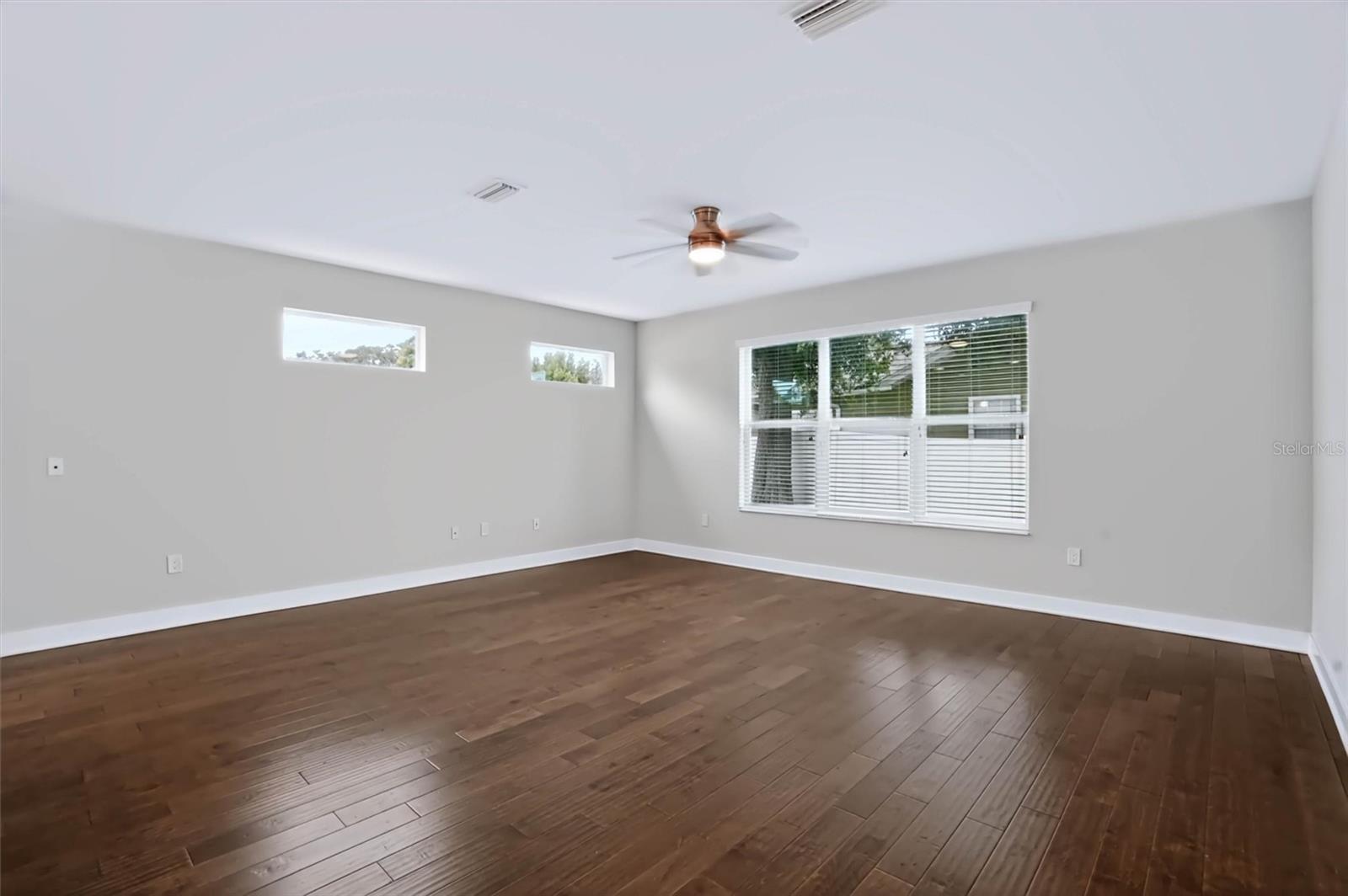 3022 W GRAY ST — photo 19