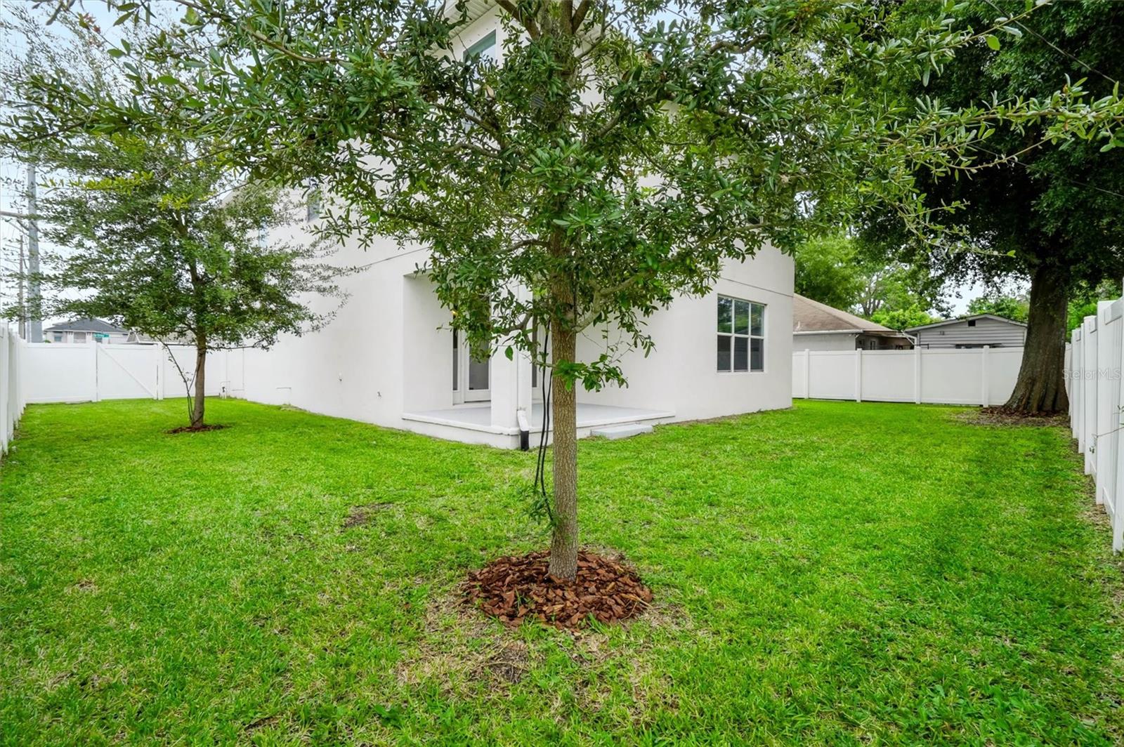 3022 W GRAY ST — photo 43