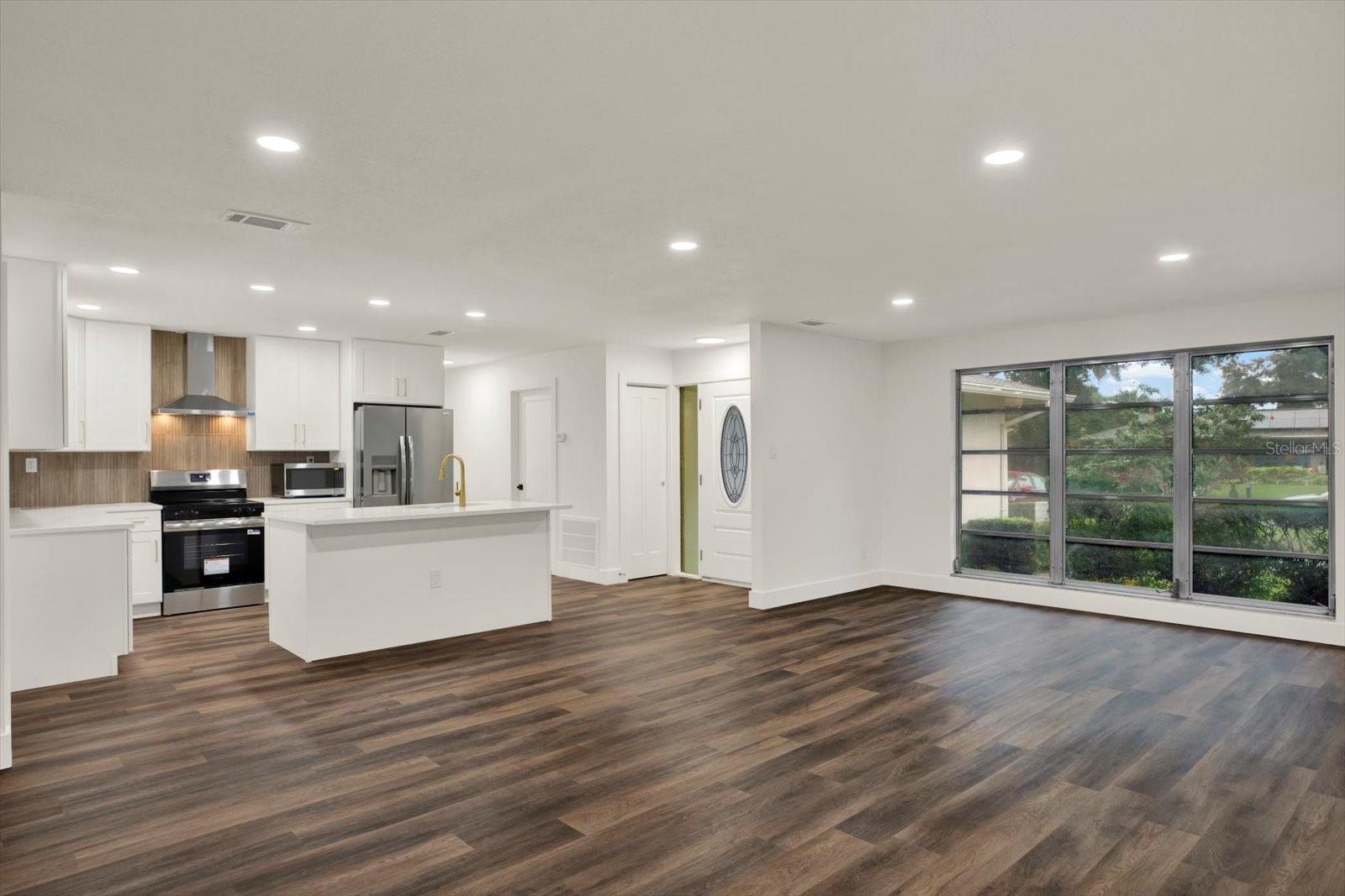 2661 PEBBLE BEACH DR — photo 4