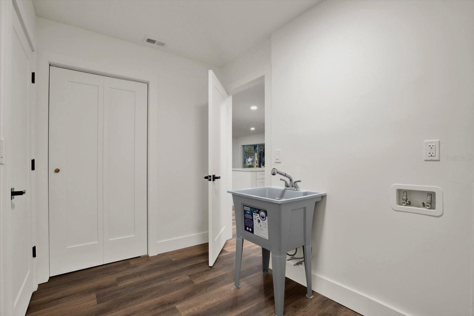 2661 PEBBLE BEACH DR — photo 15