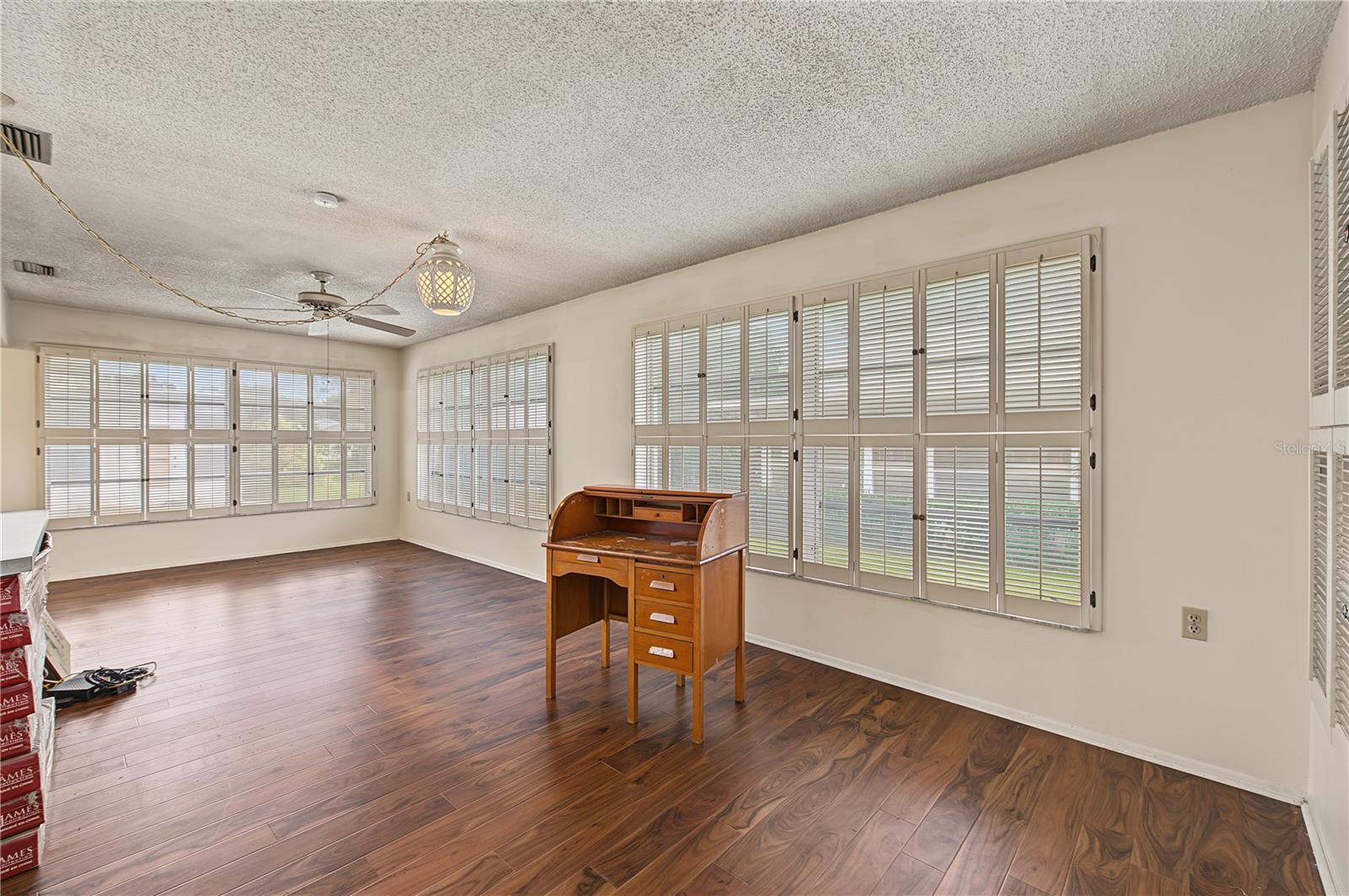 8210 LORA DEL RIO DR — photo 18