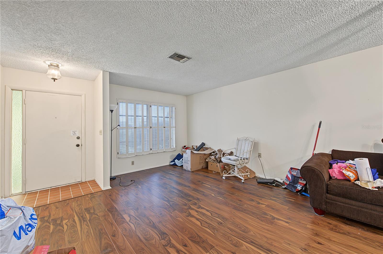 8210 LORA DEL RIO DR — photo 15