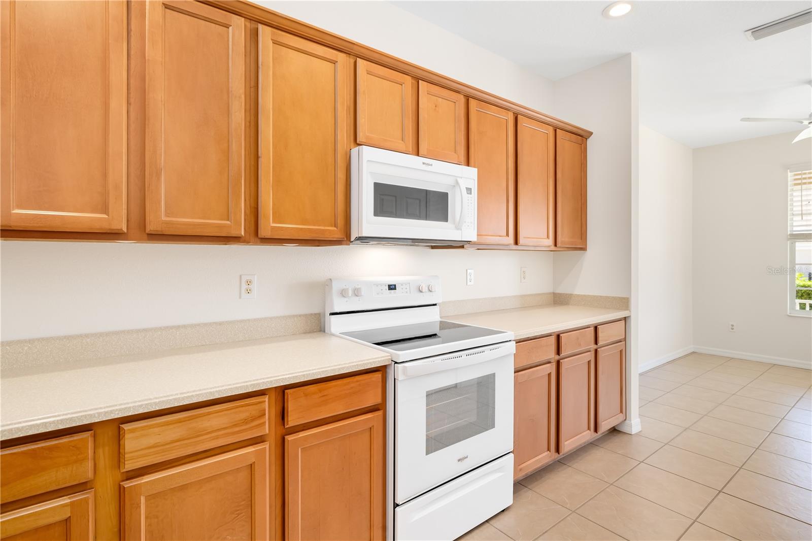 4177 LENOX BLVD — photo 19