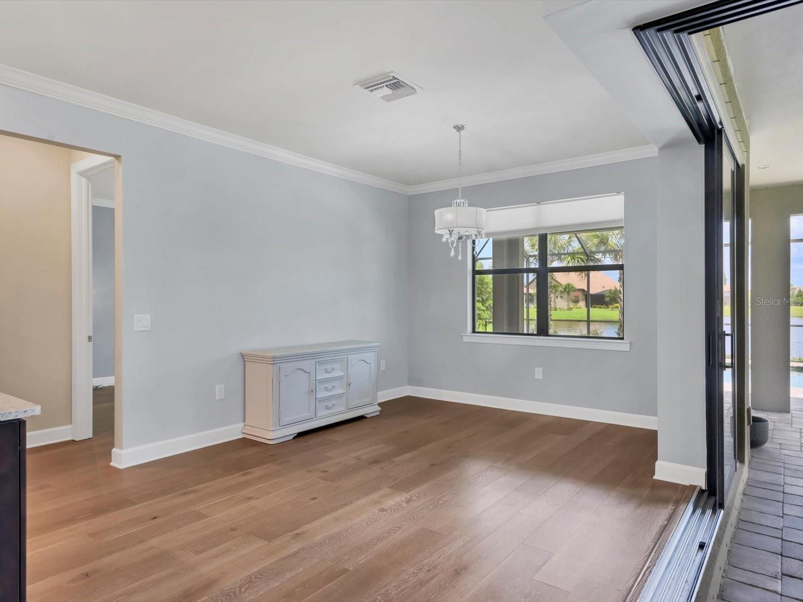 7543 VIOLA LOOP — photo 18