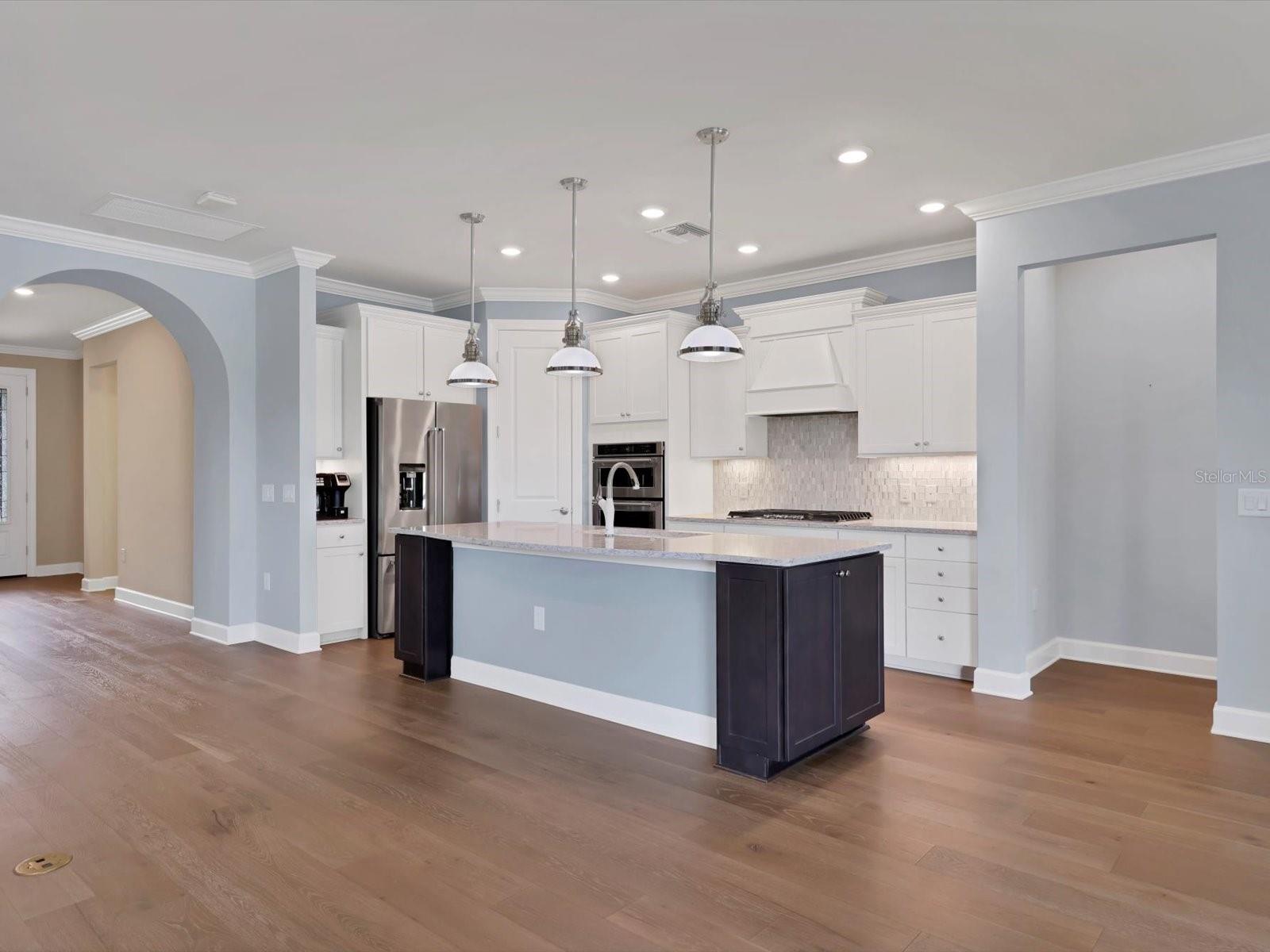 7543 VIOLA LOOP — photo 12