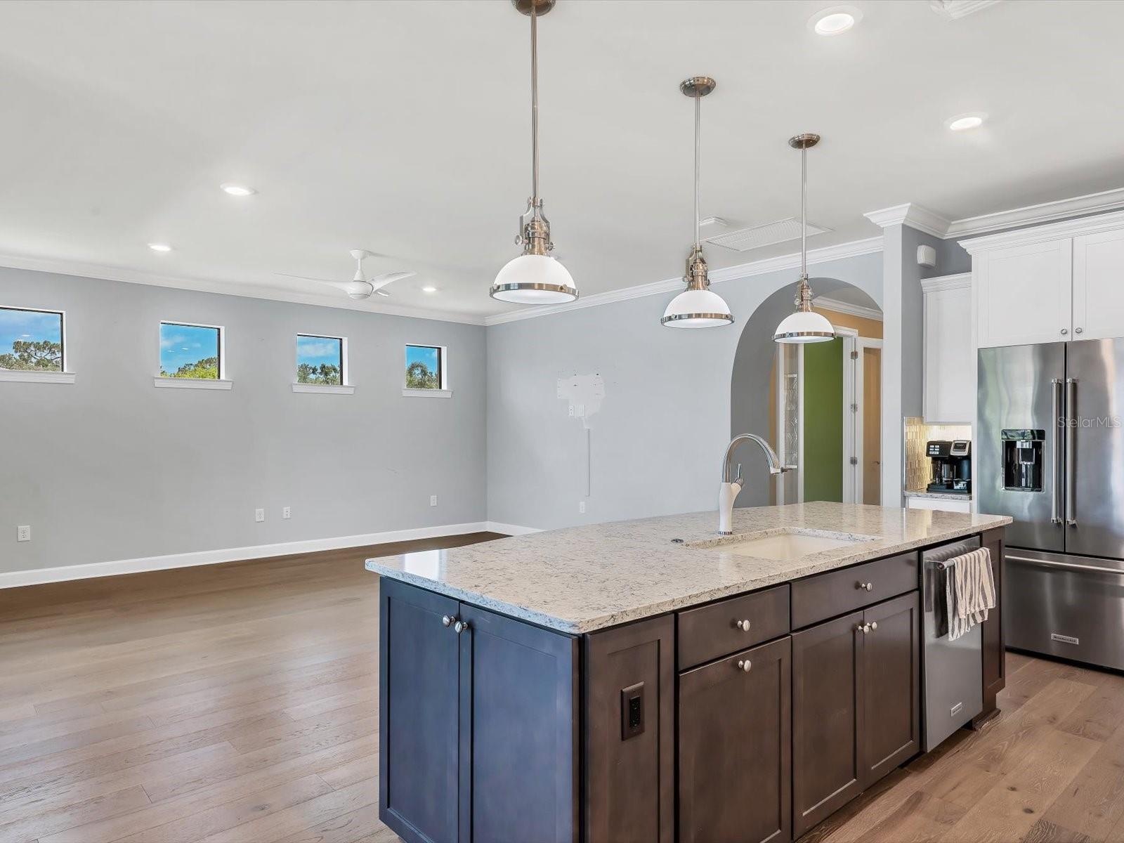 7543 VIOLA LOOP — photo 15