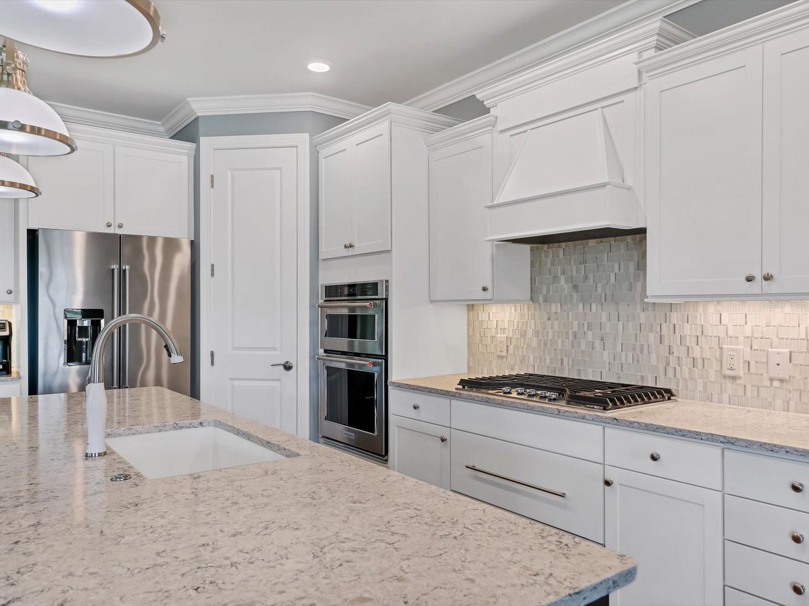 7543 VIOLA LOOP — photo 13