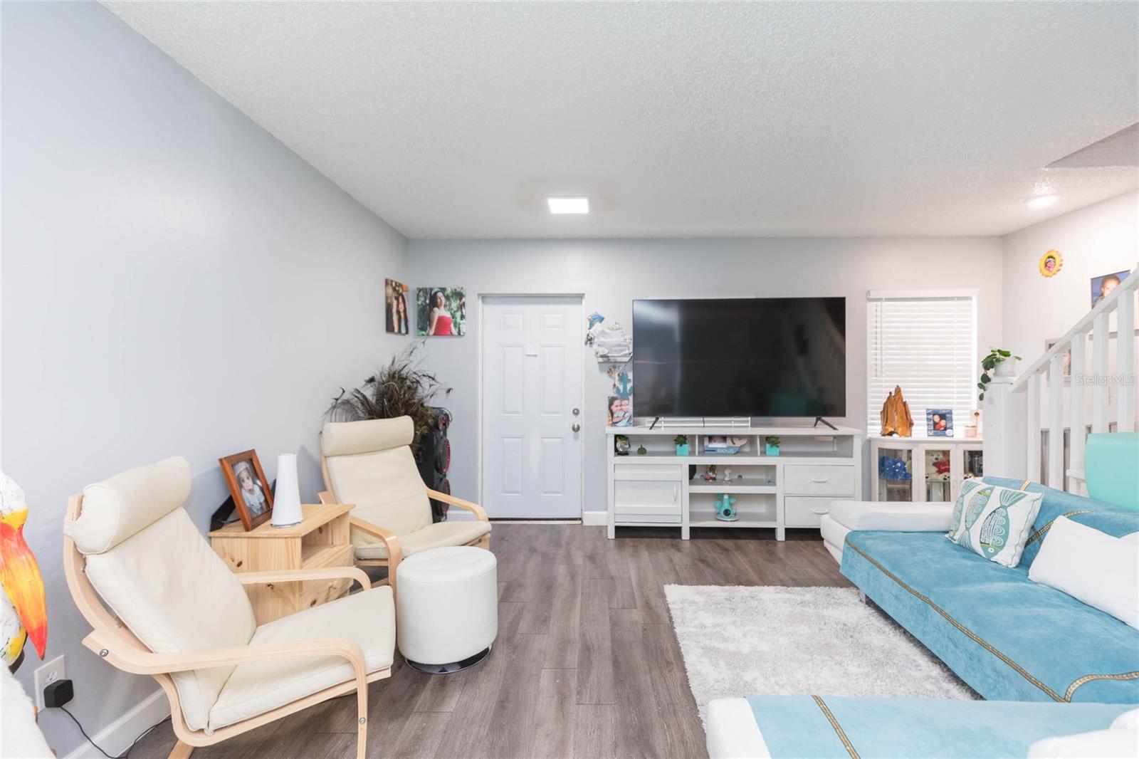 1718 E MULBERRY DR — photo 31