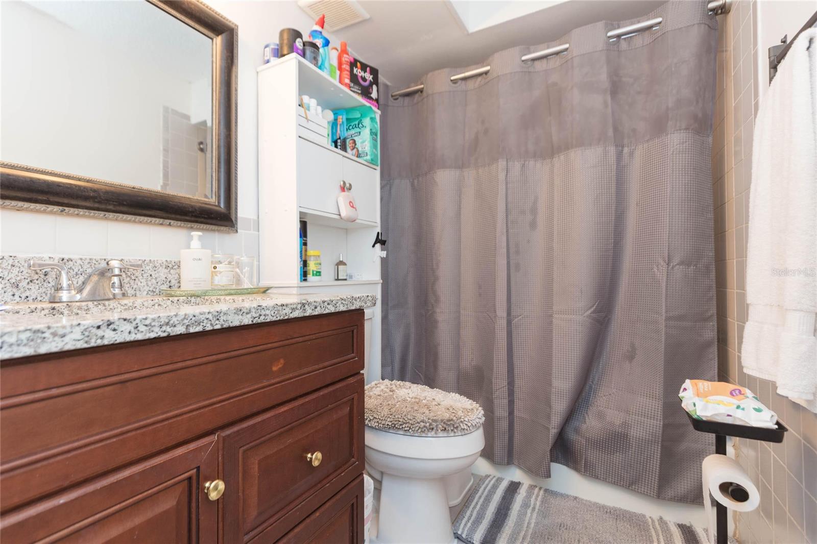1718 E MULBERRY DR — photo 43